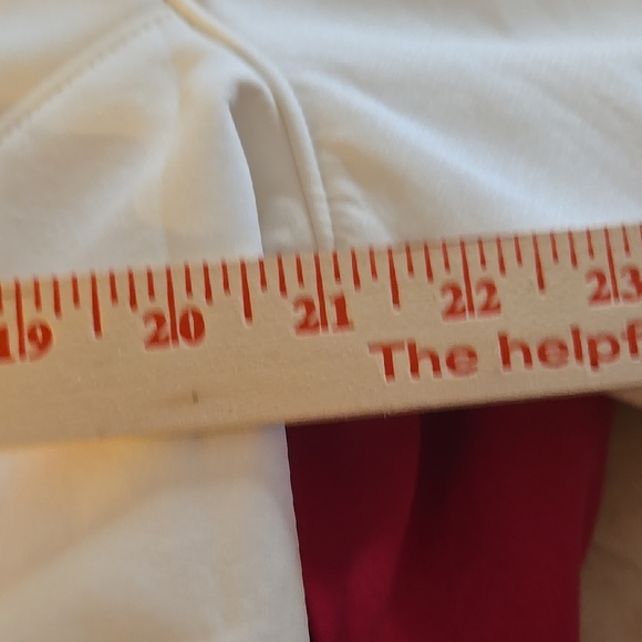 Kirkland Signature White Outdoor Jacket with Cozy Hood - Picture 8 of 9